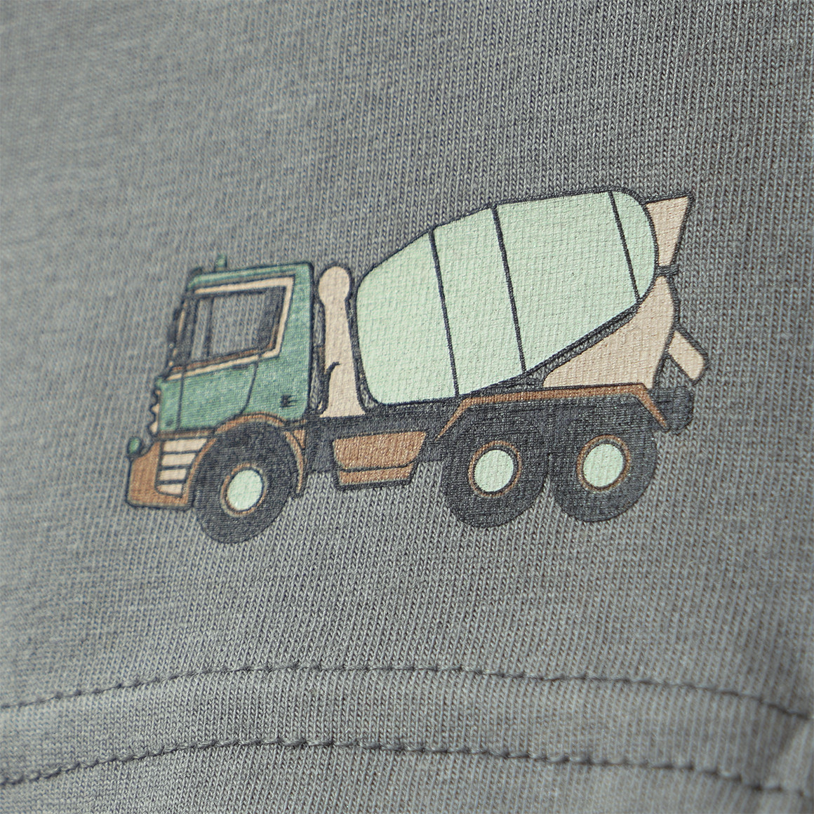 3 Jungen Boxer mit Auto-Prints