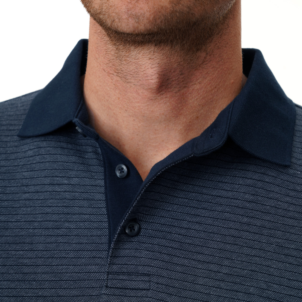 Herren Poloshirt mit leichten Streifen