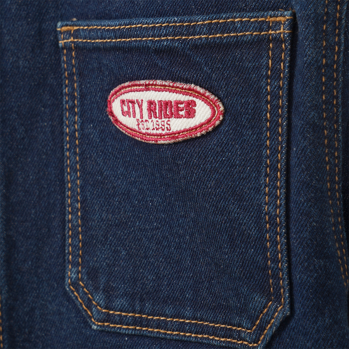 Jungen Jeansjacke aus Raw Denim