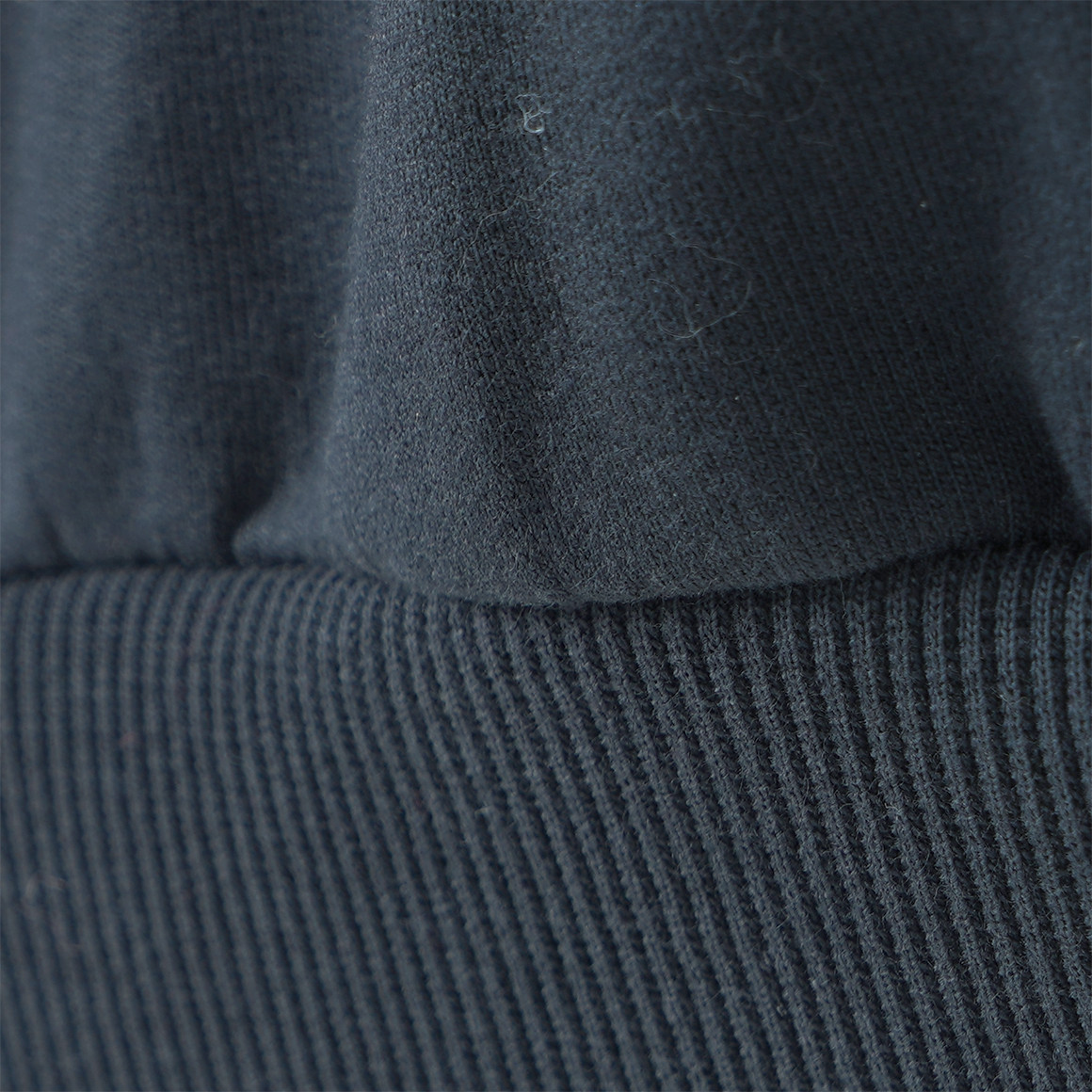 Jongenssweatshirt met opdruk op de rug