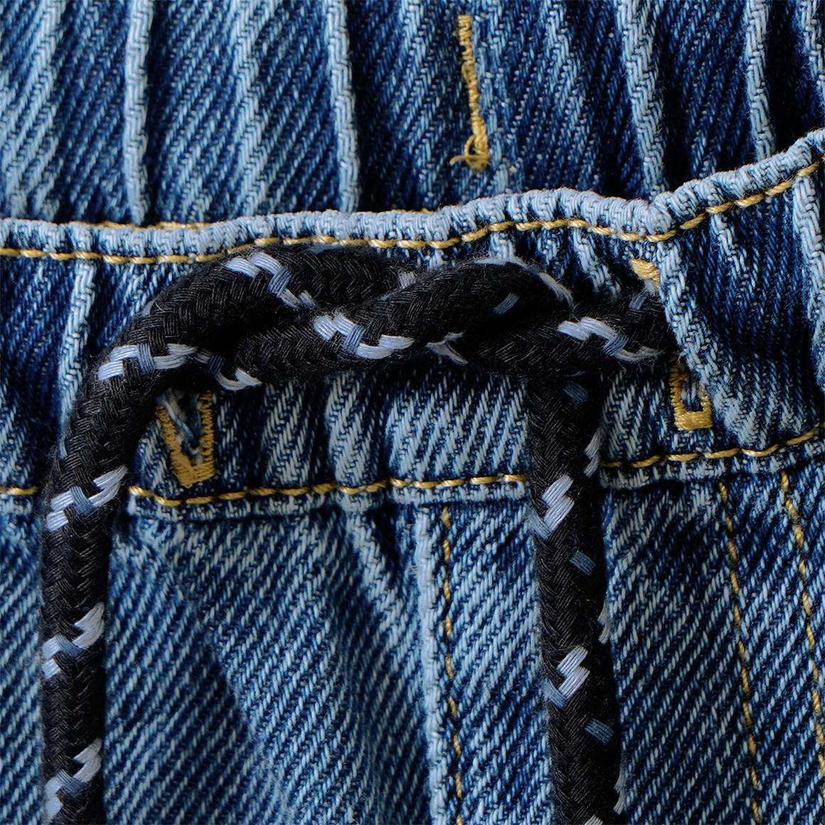 Baby Jeans im Used-Look