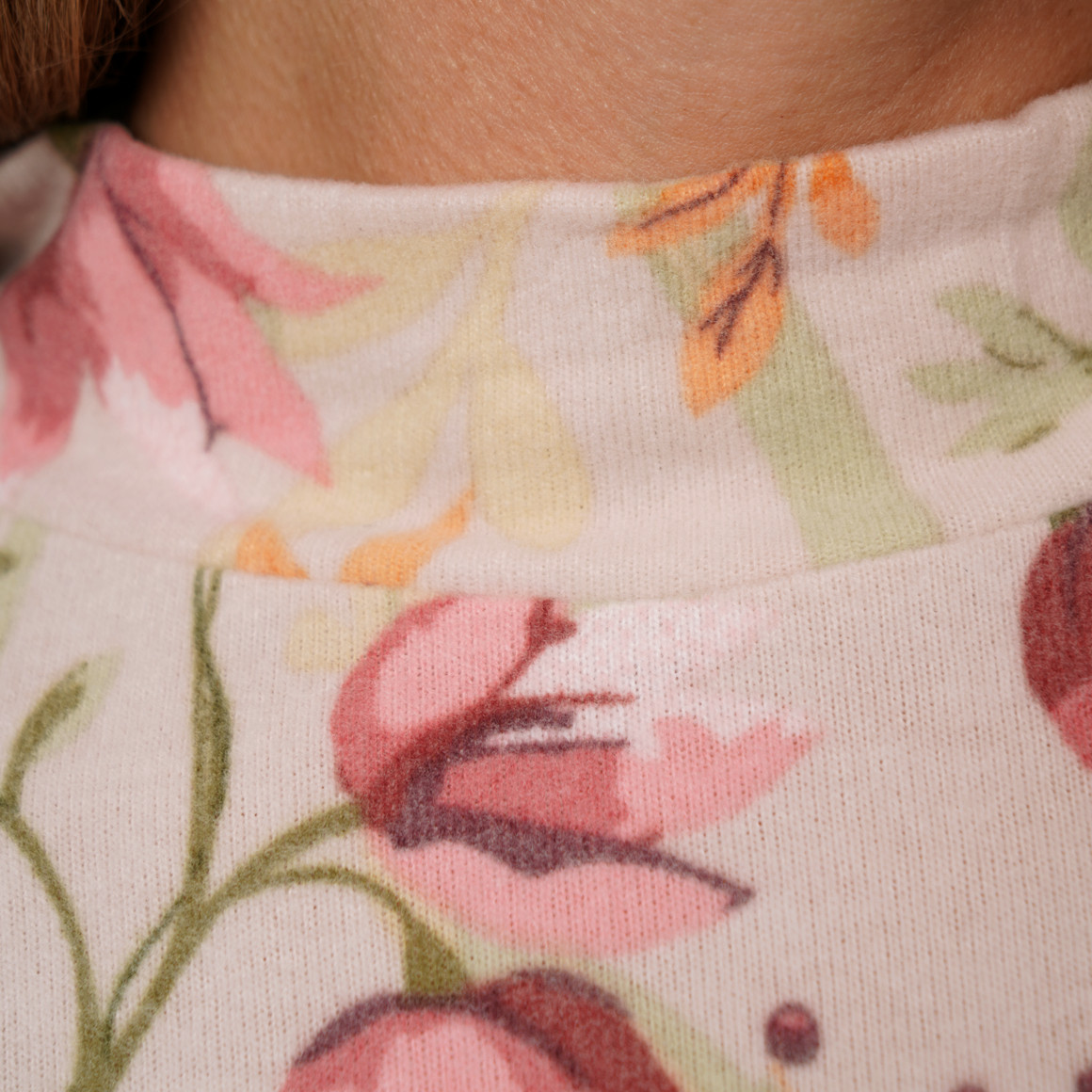 Damen Feinstrickshirt mit Blumen-Allover