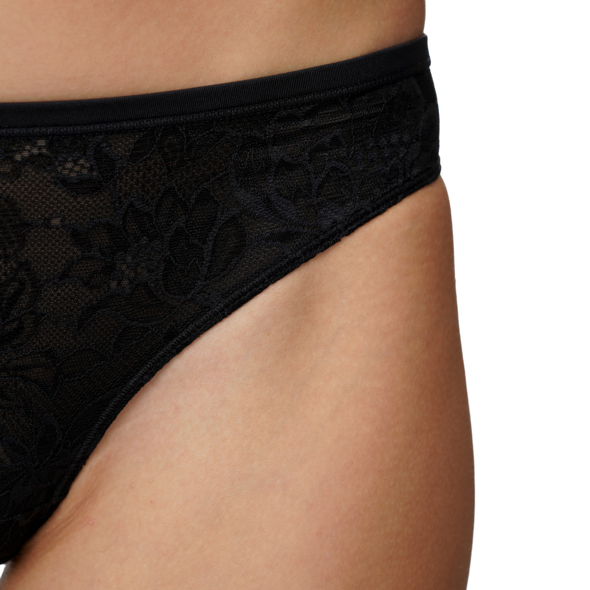 3 Damen Slips mit Spitzeneinsatz