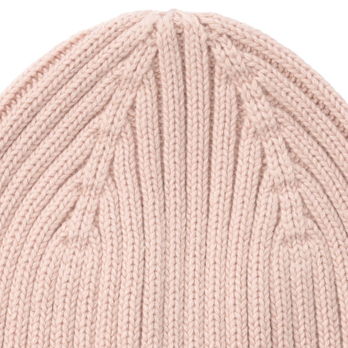 Gebreide babymuts met ribbelstructuur