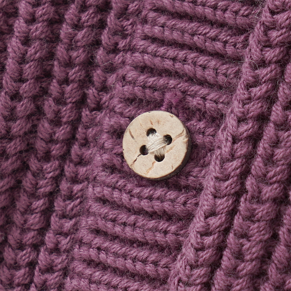 Baby Strickjacke mit Rippstruktur