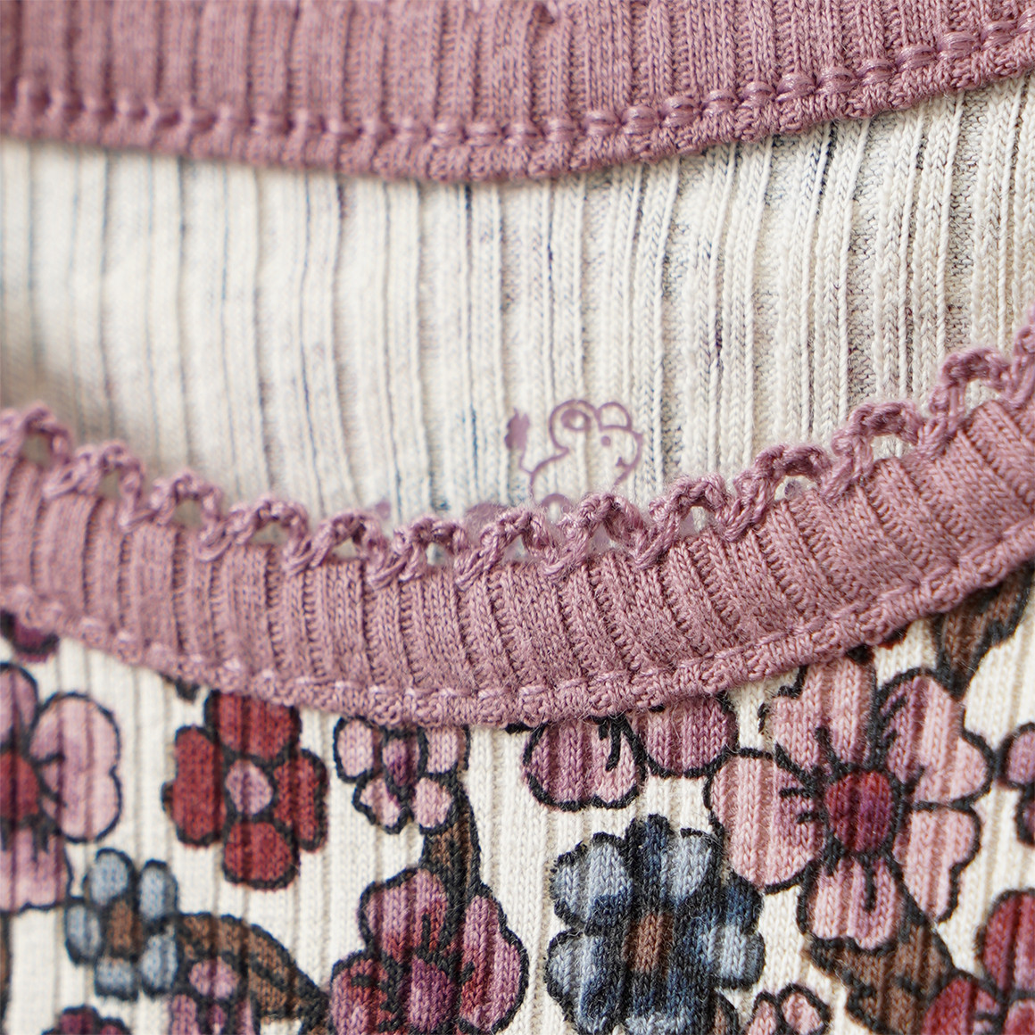 Baby Langarmshirt mit Rippstruktur