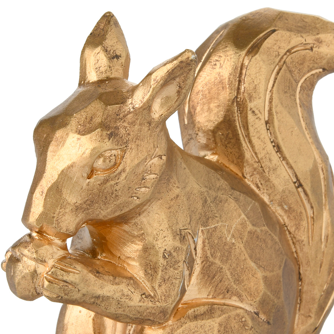 Deko-Eichhörnchen aus Holz