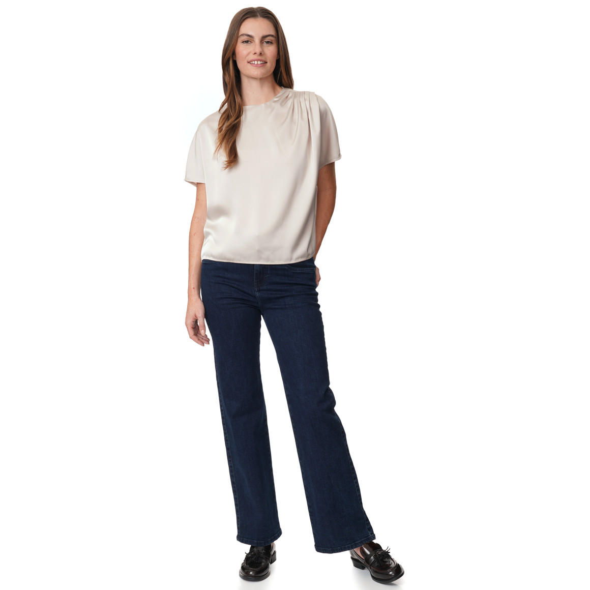 Satijnen damesblouse met plooien