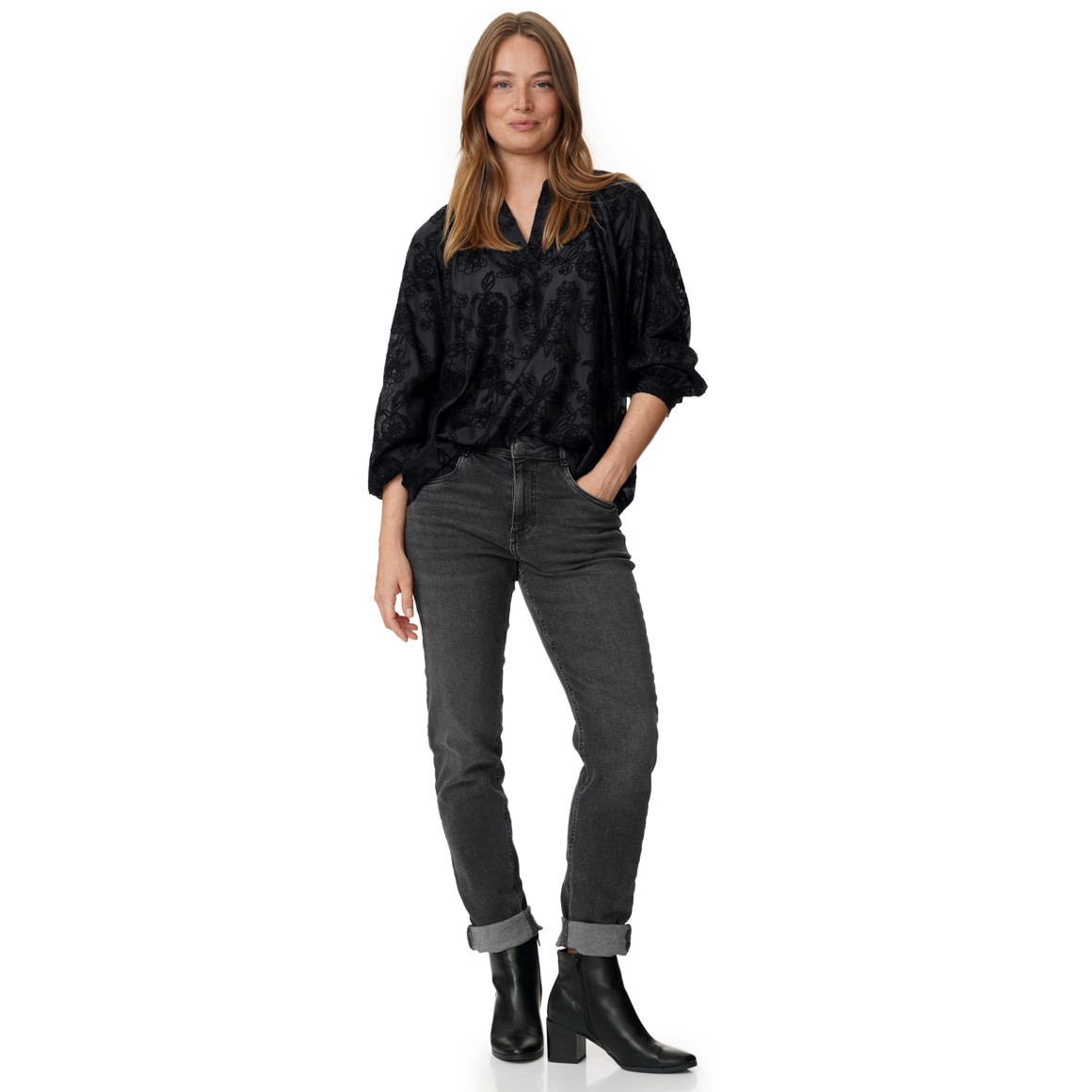 Damesblouse met borduursel