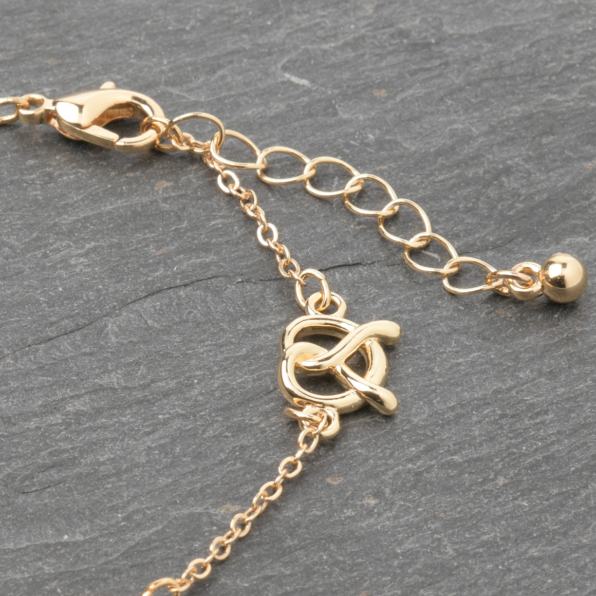 Damen Armband in Brezel-Form
