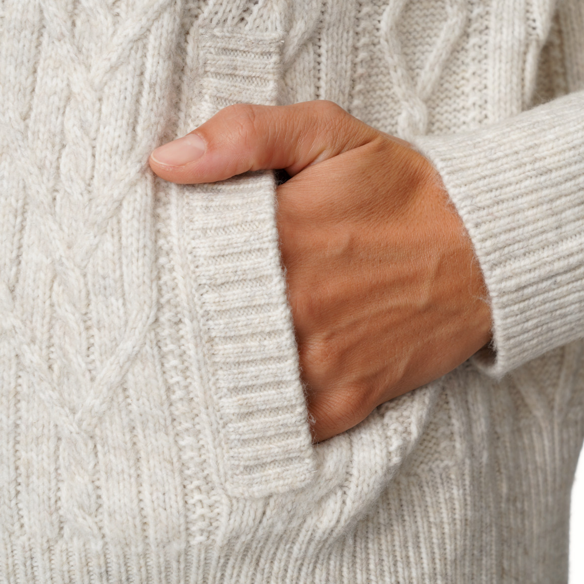 Damesvest met kabelpatroon
