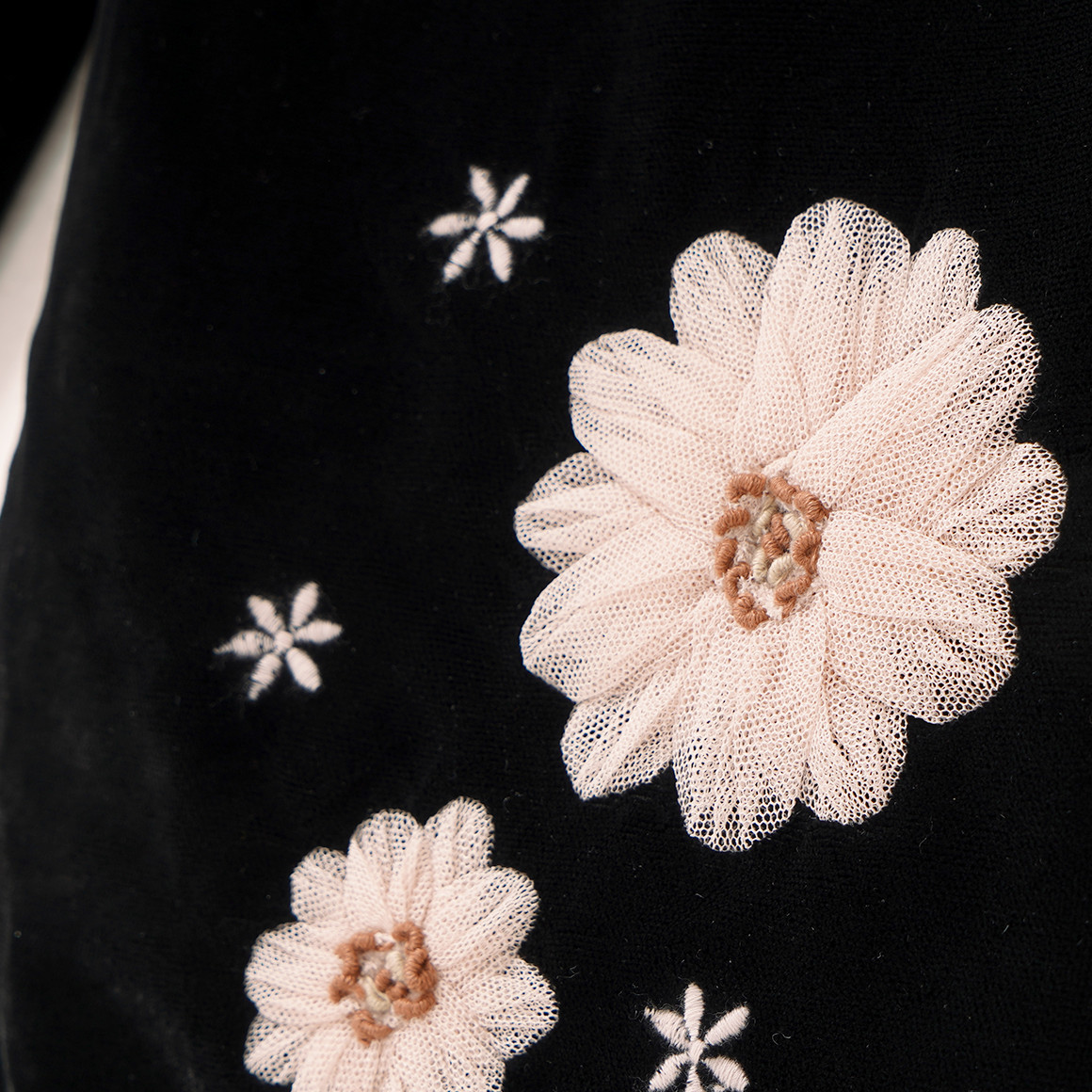 Mädchen Samthose mit Blumen-Applikation
