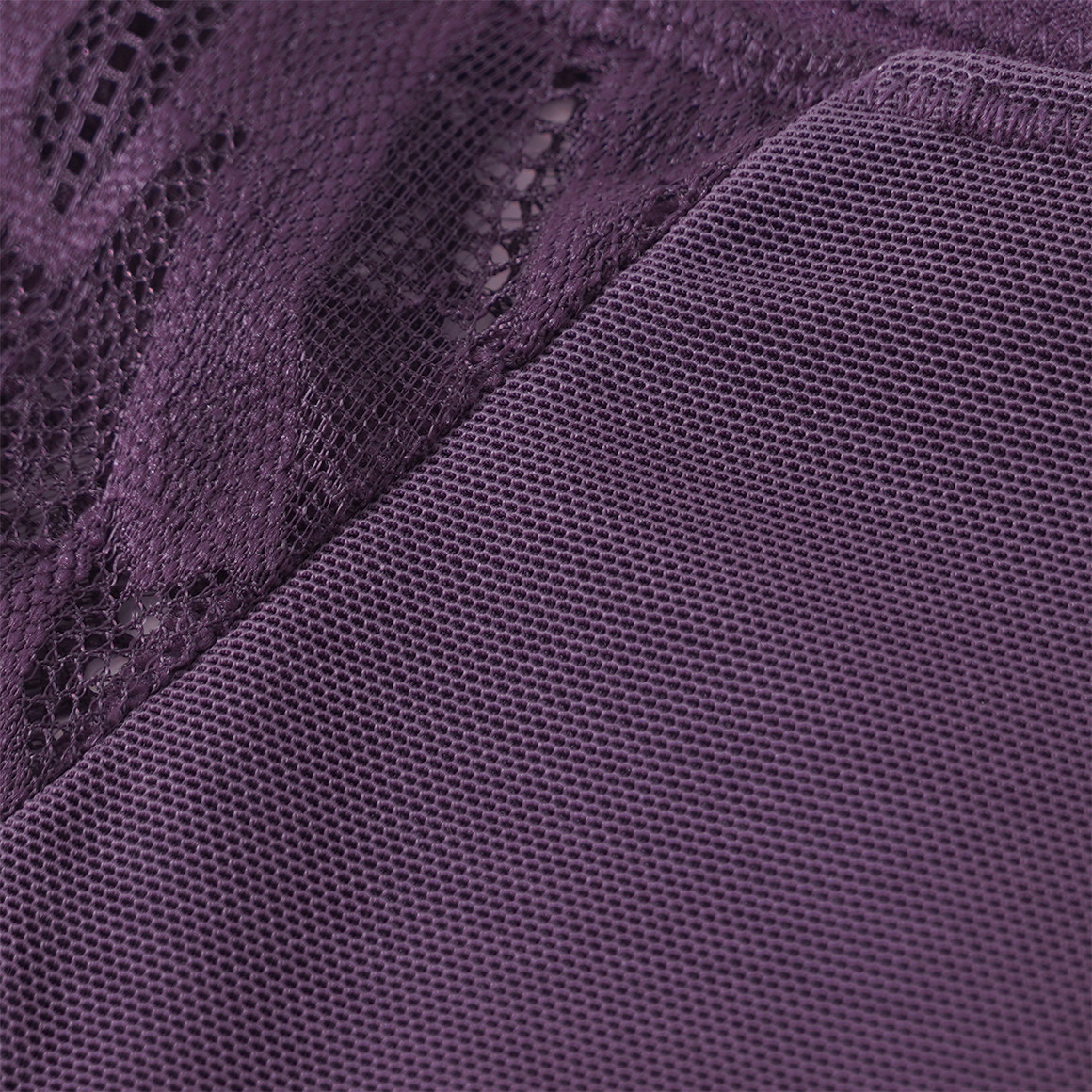 2 Damen Slips mit Spitze