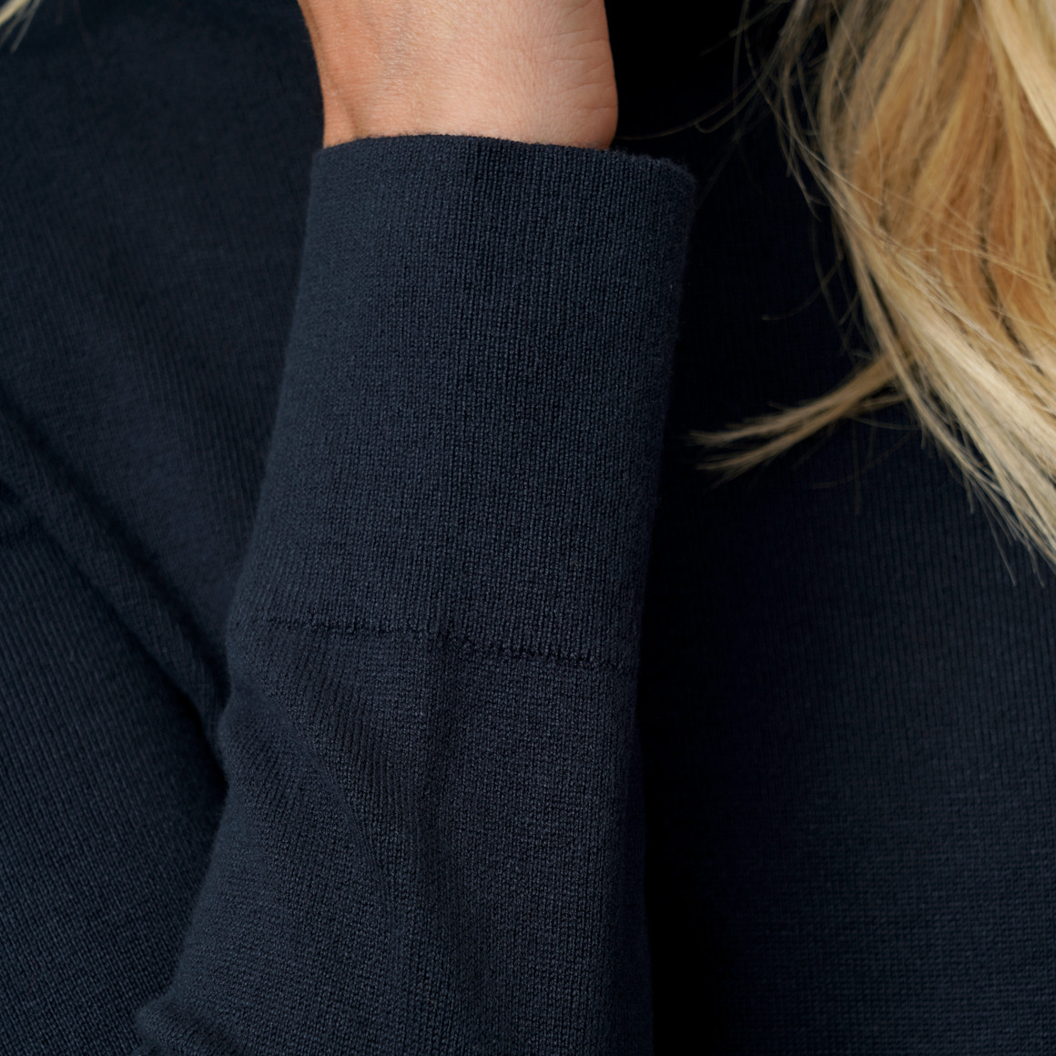 Damen Rollkragenpullover aus Feinstrick