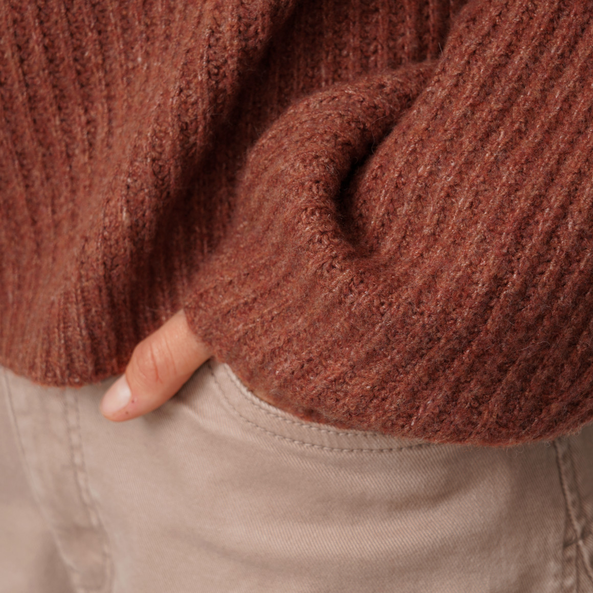 Damen Strickpullover mit Rippstruktur