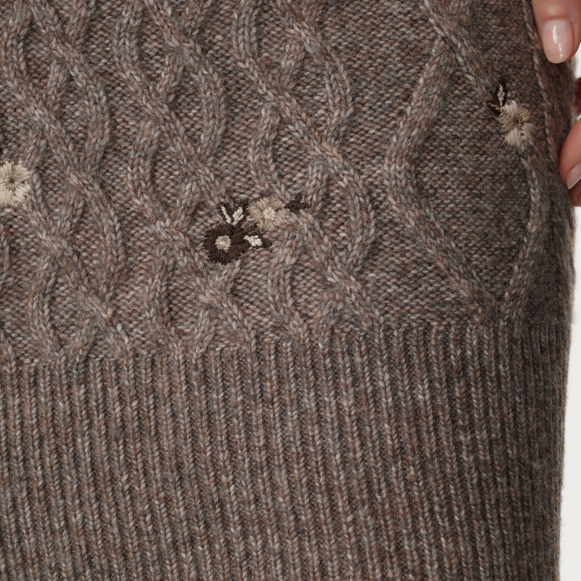 Damen Strickkleid mit Zopfmuster