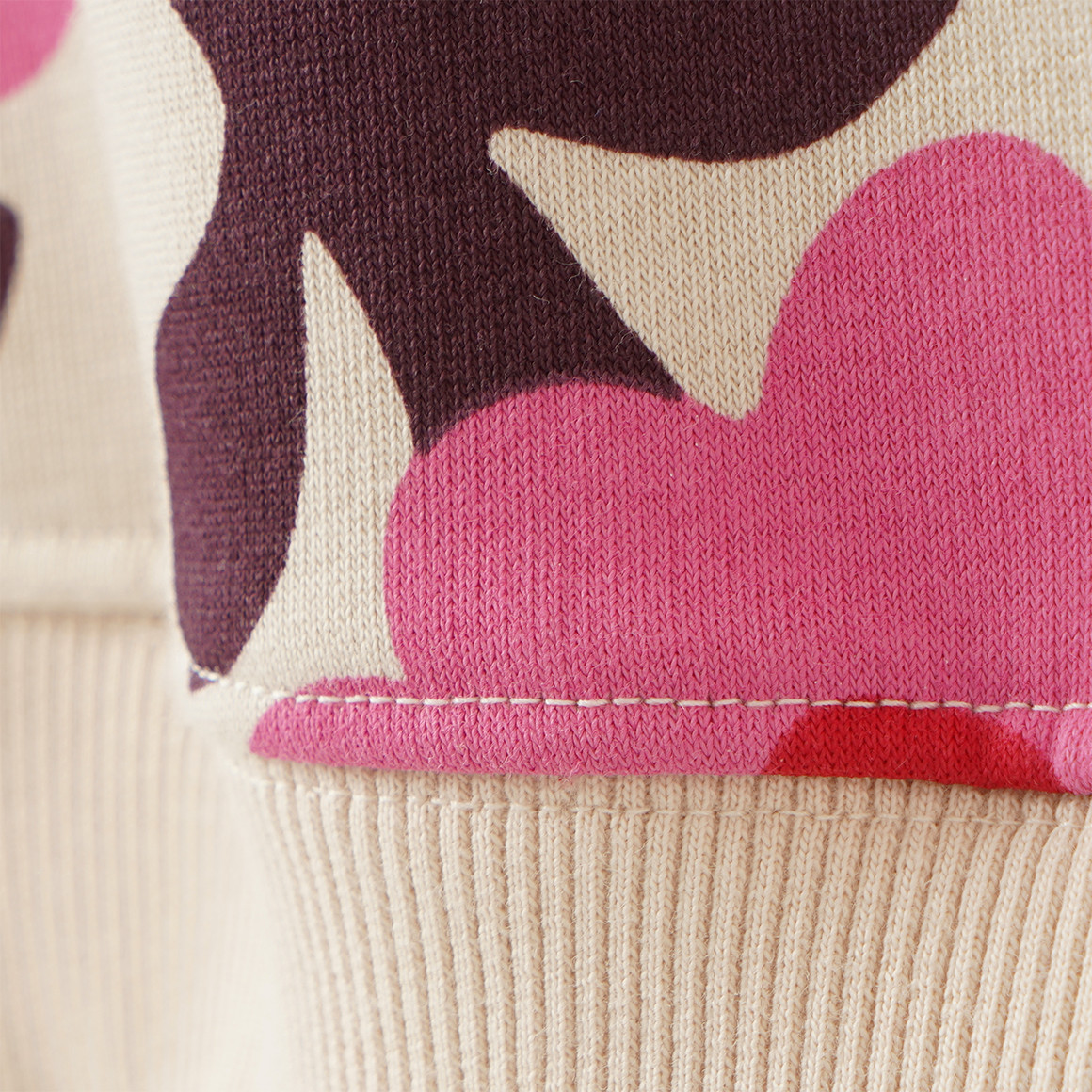 Mädchen Sweatshirt mit Allover-Print