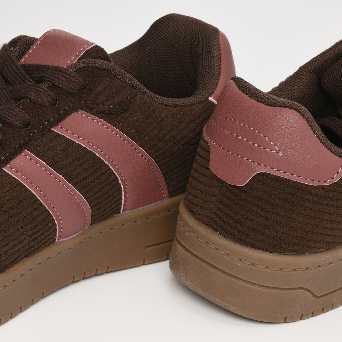 Damen Sneaker in Cord-Optik