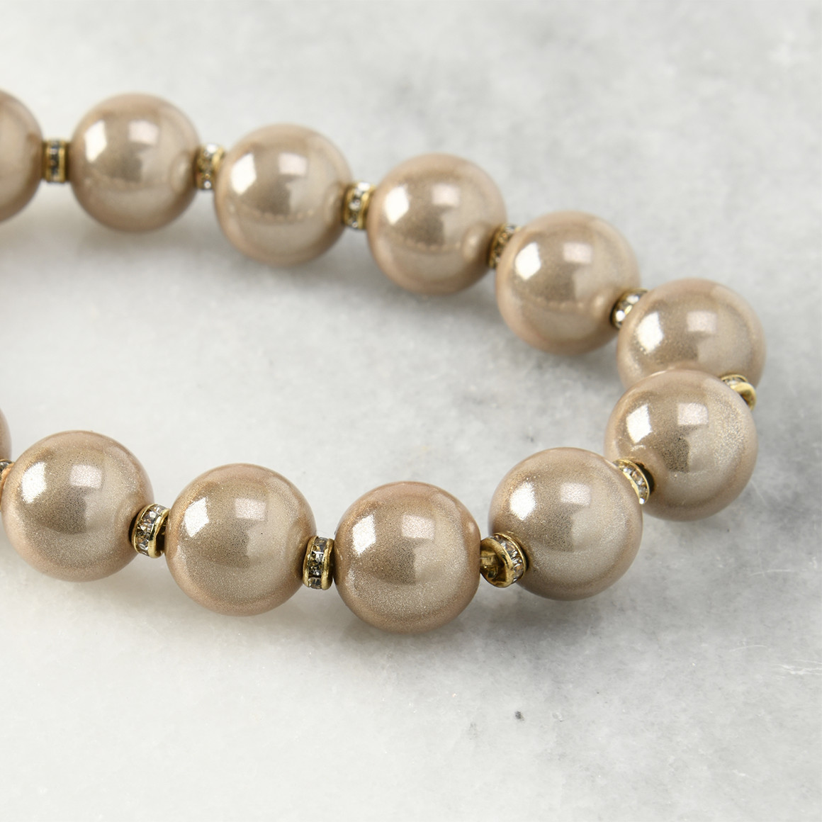Damen Armband mit großen Perlen