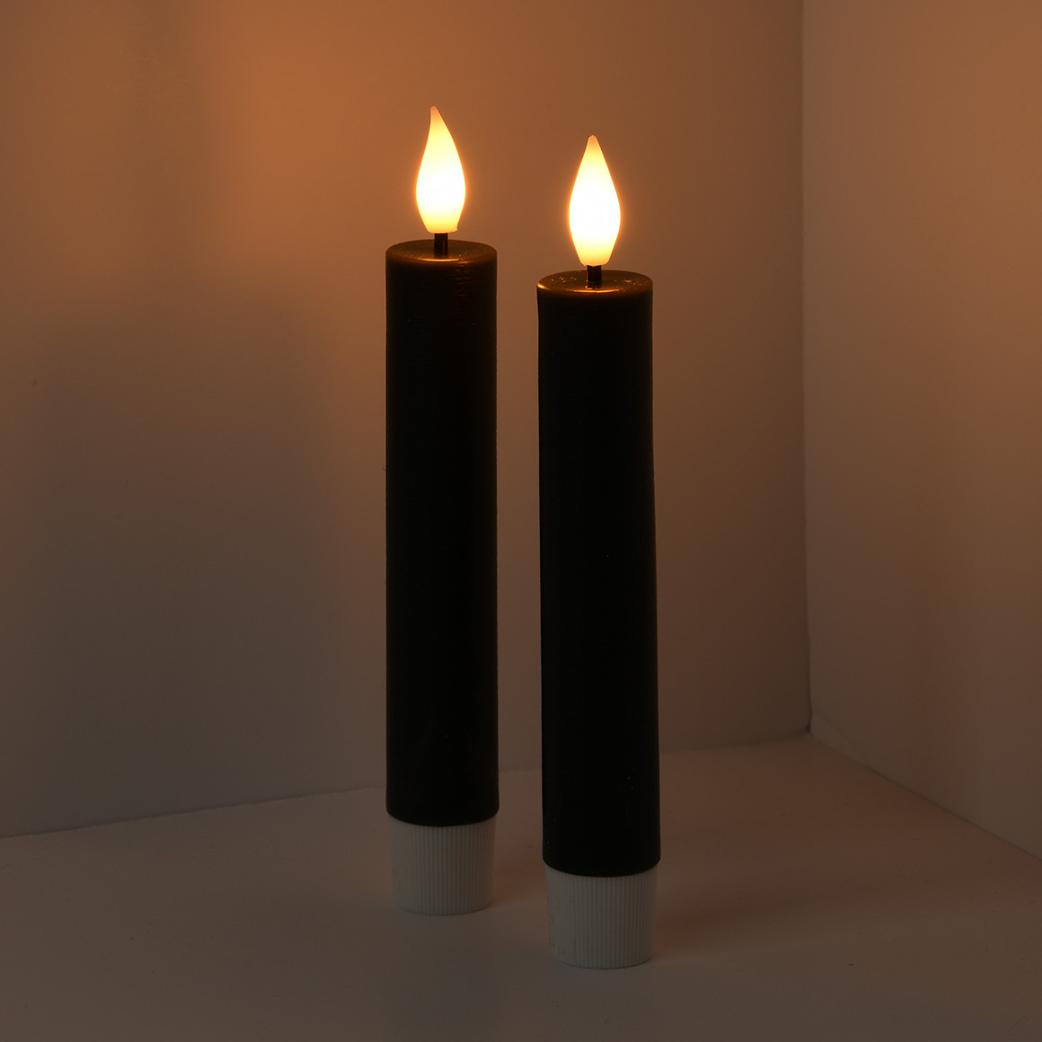 2 LED Stabkerzen mit Flammeneffekt
