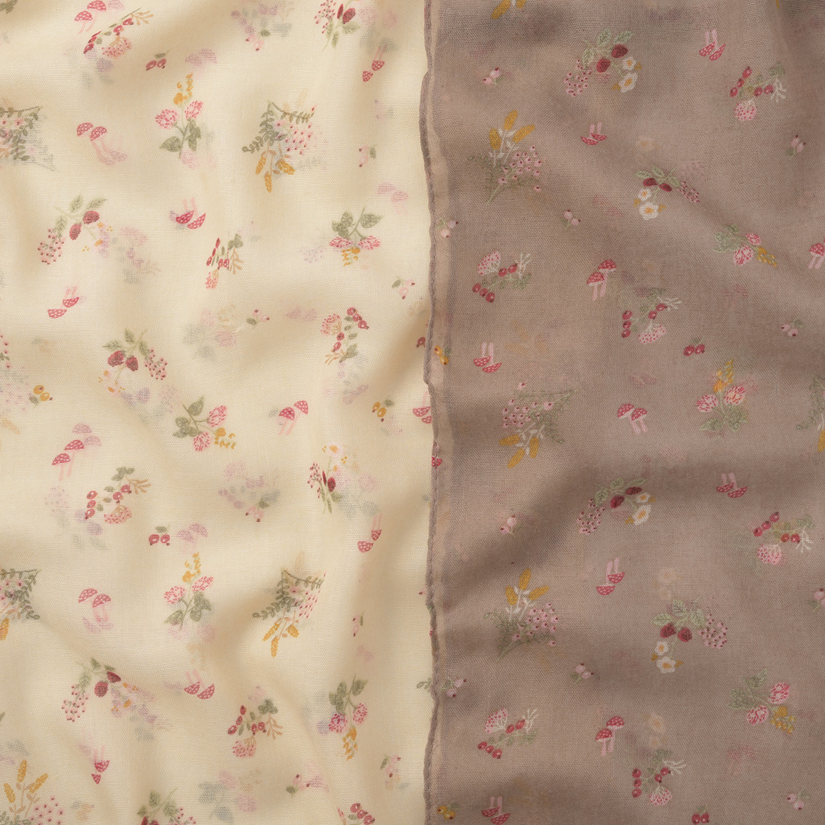 2 Mädchen Rundschals mit Blümchen-Print