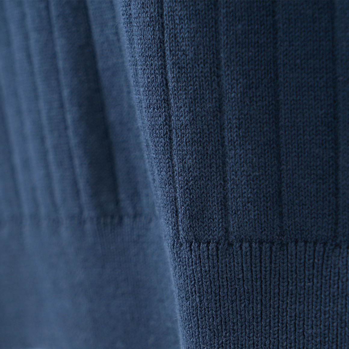 Jungen Strick-Poloshirt mit Rippstruktur