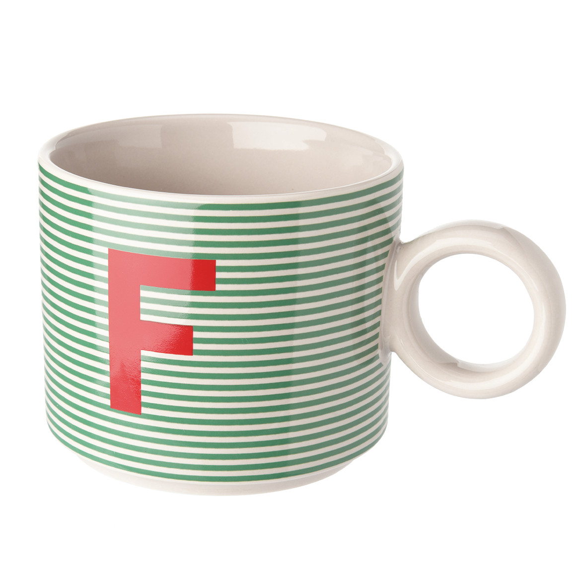 Tasse mit Buchstaben-Motiv