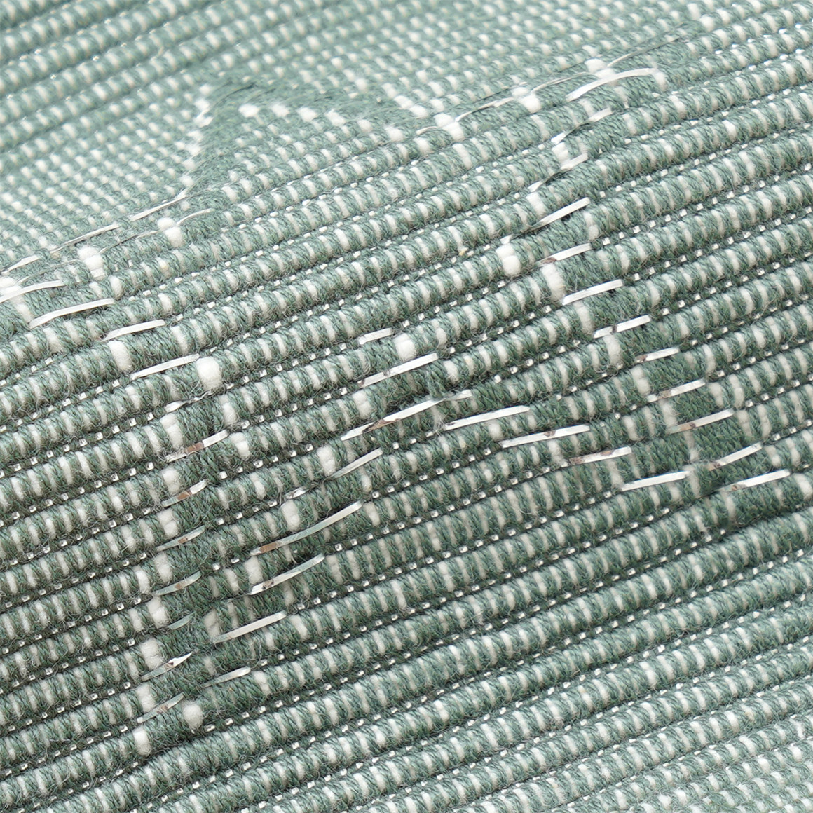 Tischläufer mit Rippstruktur