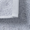Handtuch mit grafischer Struktur