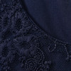 Mädchen Kleid mit Stickereien