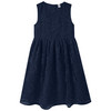 Mädchen Kleid mit Stickereien