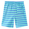 Baby Shorty im Sommer-Look