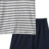 Jungen Shorty mit Feuerwehr-Motiv