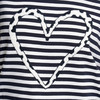 Damen T-Shirt mit Herz-Applikation
