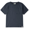 2 Jungen T-Shirts mit Brusttasche