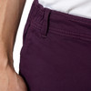 Chinoshort voor heren met riemlussen
