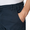 Chinoshort voor heren met riemlussen