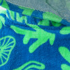 Kinder Badeponcho mit Allover-Print