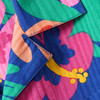 Jungen Hemd im Tropical-Look