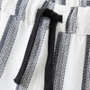 Jungen Shorts mit Streifenmuster