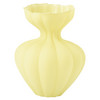 Vase mit geschwungener Öffnung