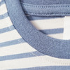 2 Jungen Langarmshirts mit Brusttasche