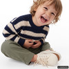 Jungen Strickpullover mit Streifen