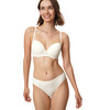 2 Damen Slips mit Spitze