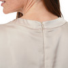 Satijnen damesblouse met plooien