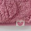 Pluche jasje voor baby's met hartjesmotief