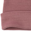 Damen Strickmütze mit kleinem Aufnäher 