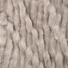 Kuscheldecke in Streifen-Optik