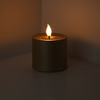 Kleine LED-Kerze aus Wachs