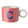 Tasse mit Buchstaben-Motiv rot / beige